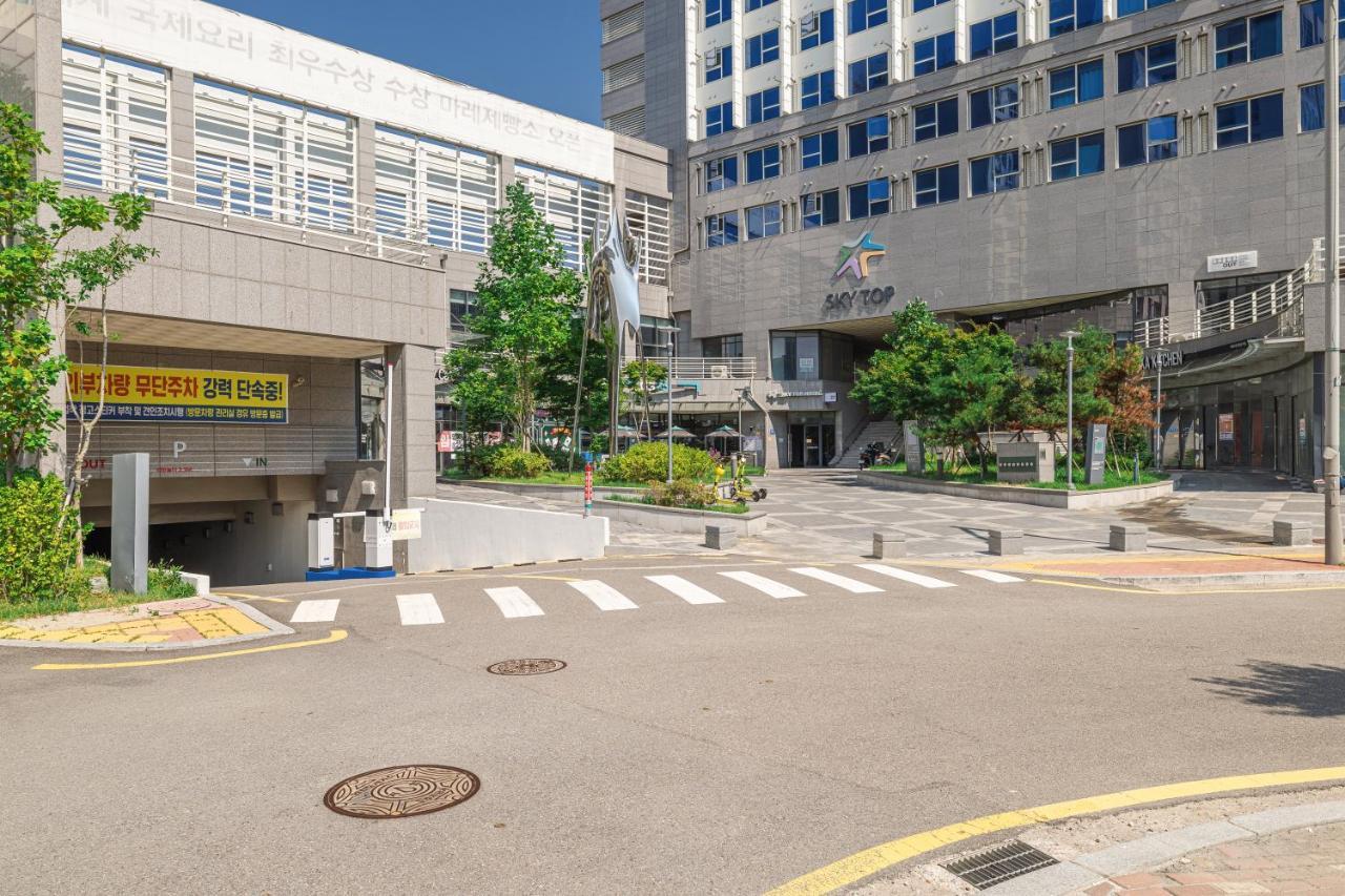 Hotel Skytop Airport 2*